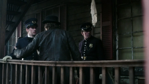 cap Copper.S02E04.BDRip.x264 DEMAND 00 07 04 06.png