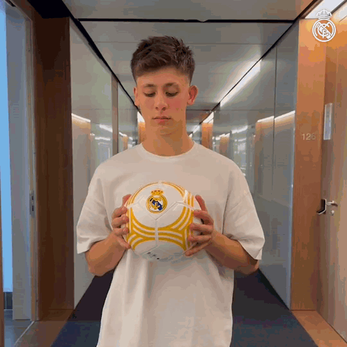 KnponNR.gif