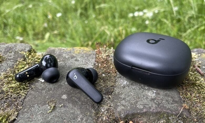 Fone De Ouvido Soundcore by Anker P20i Graves Poderosos e Impactantes Bluetooth 5.3 30H de Reprodução