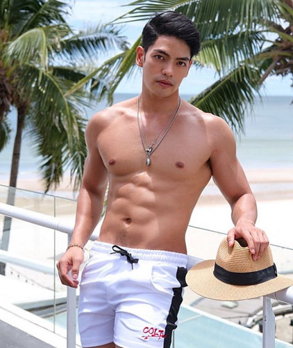 hothunk thailand 67620465 161175328370627 1679685789584106070 n.jpg