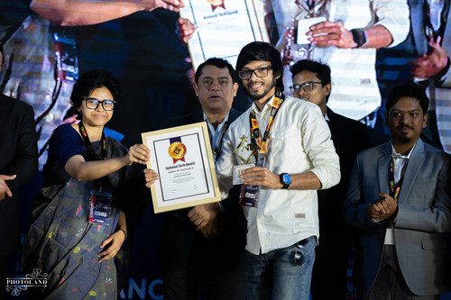 গ্যালারি চিত্র ২