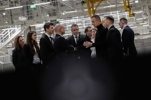 580995514 1360186172241339 5674285607023977564 n.jpg?stp=dst jpg s590x590 tt6& nc cat=1&ccb=1 7& nc .jpg