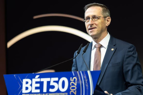 580812083 1412484083574830 432601684656171188 n.jpg?stp=dst jpg s590x590 tt6& nc cat=104&ccb=1 7& nc.jpg