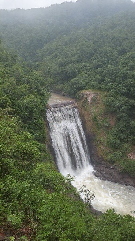 Angat, 4 other Luzon dams open floodgates to release water due to 'Uwan'