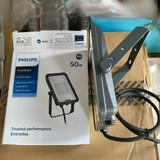 den pha led ngoai troi floodlight philips bvp151 led60 cw psu 50w 220 240v g3 gm 6500k ip65 (4)