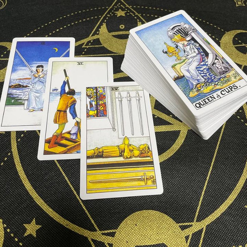 Meera Satarupa Bhattacherjee is the best tarot card reader in Kolkata.jpg