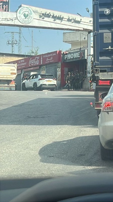 قوات الاحتلال تغلق مداخل بلدات نعلين وشقبا وخربثا ورنتيس في قضاء رام الله....