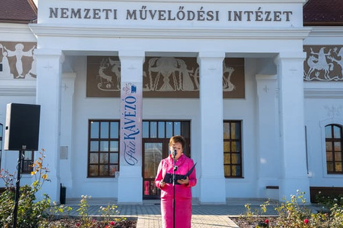 582503056 1352546596235415 303204533411540855 n.jpg?stp=dst jpg s590x590 tt6& nc cat=100&ccb=1 7& nc.jpg