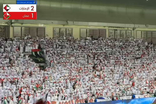 r7YY1bLYYzM2v dy.jpg