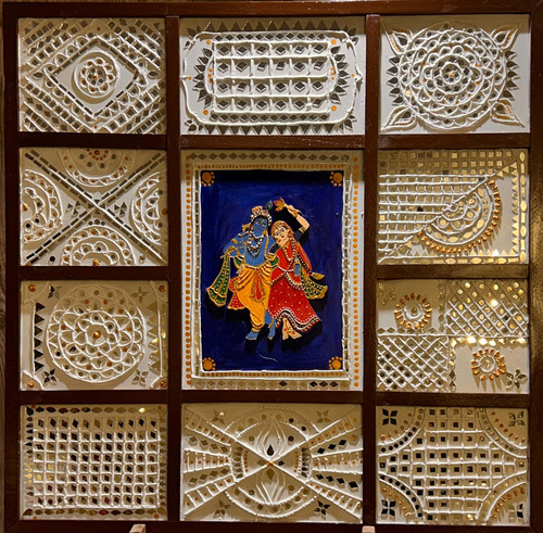 Lippan Art Gauri Kulkarni.jpg
