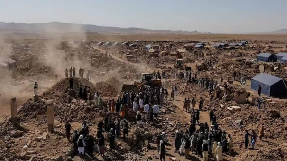 عدد قتلى الزلزال في أفغانستان يتجاوز 1400 قتيل...