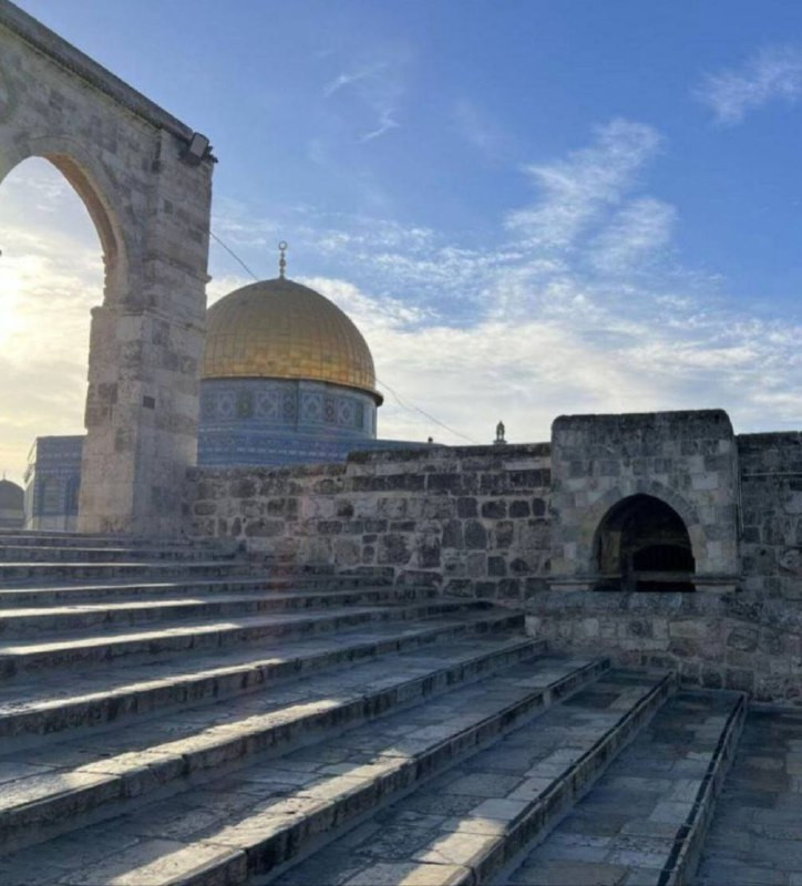 صور من رحاب المسجد الأقصى هذا الصباح....