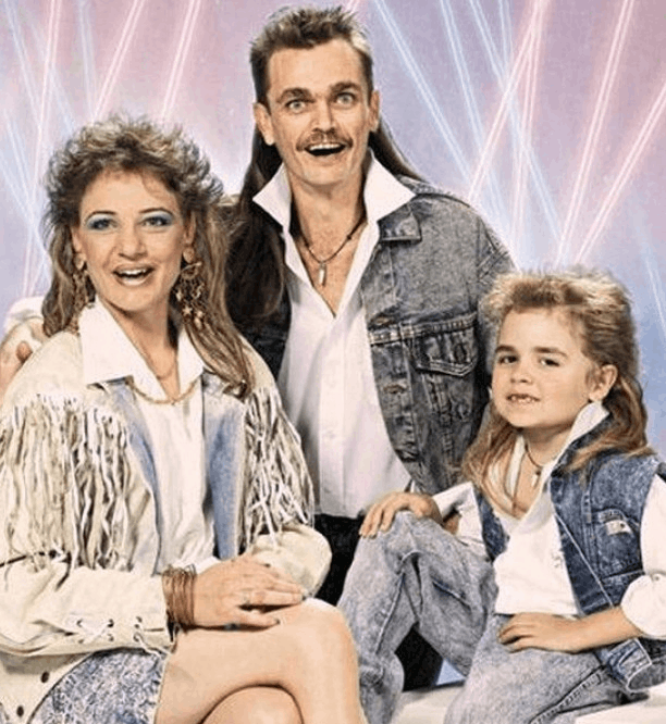 [Image: KqLSymv.gif]