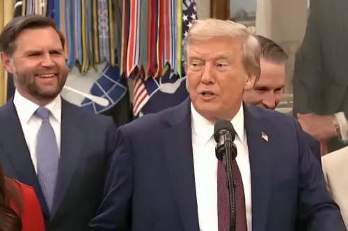 donald trump.webp