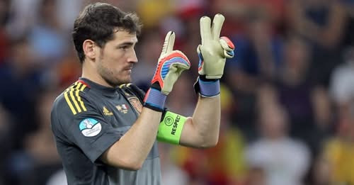 14587189109156933186?url=https%3A%2F%2Fstatic.tert.am%2Fstorage%2Ffiles%2Fbyvshij vratar reala iker .jpg