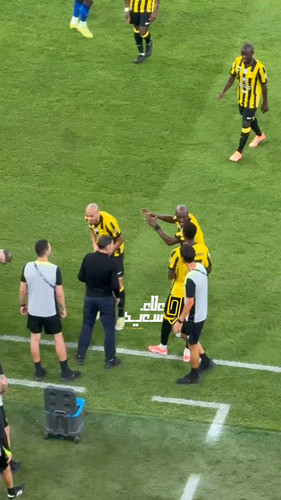 woF4vAL1MW5P cx3.jpg