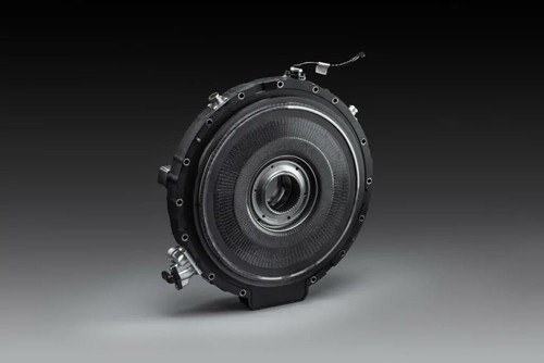 G38lLgzWQAA6 M7.jpg