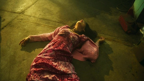 Amanecer Ep 75 Livia Brito inj 5.jpg