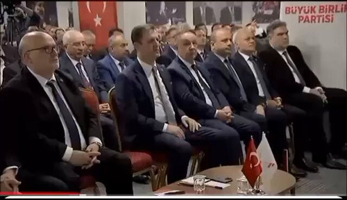 NaHNttj0egjRRXoy.jpg