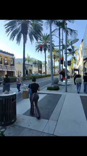 mGjlG P4VuMvSNI2.jpg