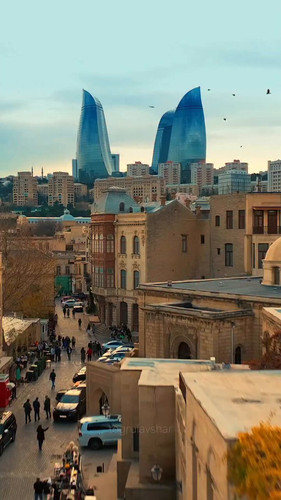 JZC EsQbUssSw0Mc.jpg