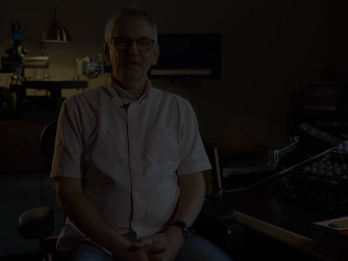 RQ KmBQbOpv22g K.jpg