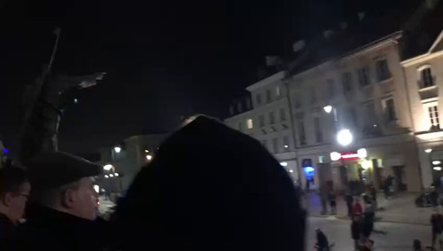 Ff13jEd6Cqf3 w8N.jpg