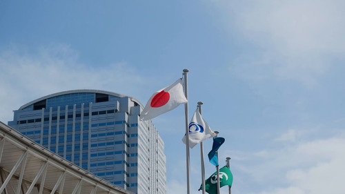 FgIsf XAQVqDzPTQ.jpg