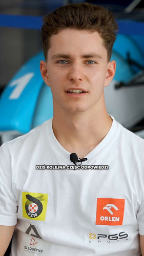 McWYfz6n4CCHfBEf.jpg