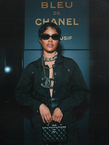 Glam check before a night out celebrating BLEU DE CHANEL L’EXCLUSIF in NYC. Thank you @chaneloff (5).jpg