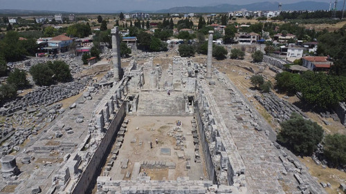 EpzEqX5vn9 FmDI3.jpg