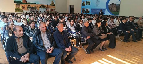 569722432 1438908684906901 4506401744639866954 n.jpg?stp=dst jpg s590x590 tt6& nc cat=101&ccb=1 7& n.jpg