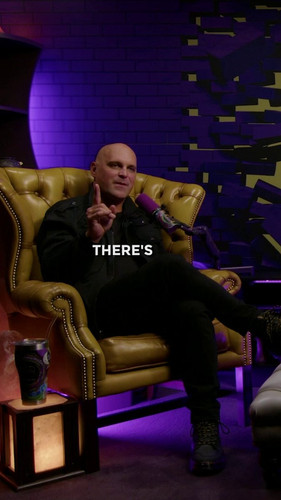 kL7LvjKJAw3C3Uw .jpg