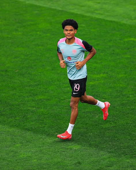 571283443 18331262956224294 3430736882446377985 n.jpg?stp=dst jpg s590x590 tt6& nc cat=102&ccb=1 7& .jpg