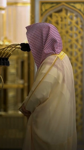 Ho66D9 1rcSvMsr8.jpg