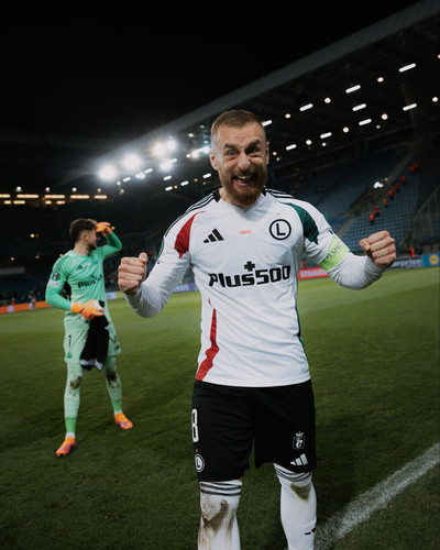 G4GK soXAAAYudZ.jpg