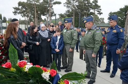 571293929 1290515273104417 8691587438473043510 n.jpg?stp=dst jpg s590x590 tt6& nc cat=108&ccb=1 7& n.jpg