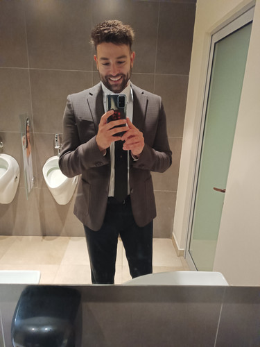 1696633886219 (1).jpg
