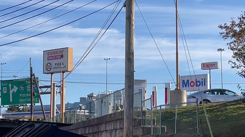 S ORPUfadhAEsiLJ.jpg