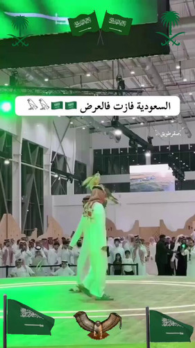 Yg GKgJBukEdQ ke.jpg