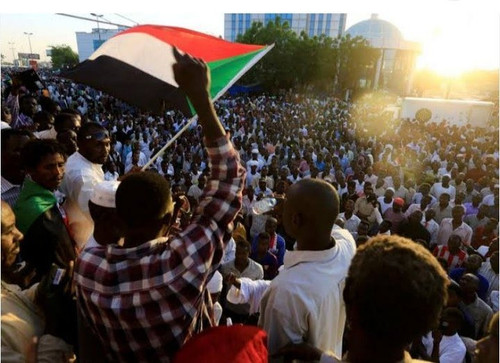 G4BunDlWAAE j I.jpg