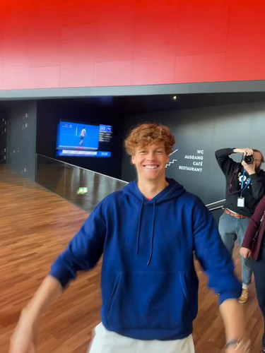 8vGzc 7 S659guvr.jpg