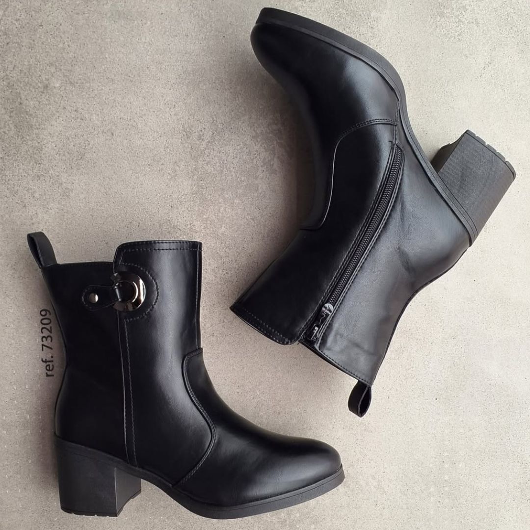 Bota Casual Feminina 73209 Com Cano Curto Preto Mooncity