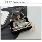 photo 21 2025 10 31 21 01 36