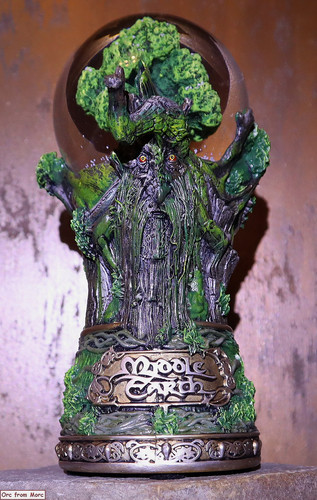 001 Treebeard Snowglobe.jpg