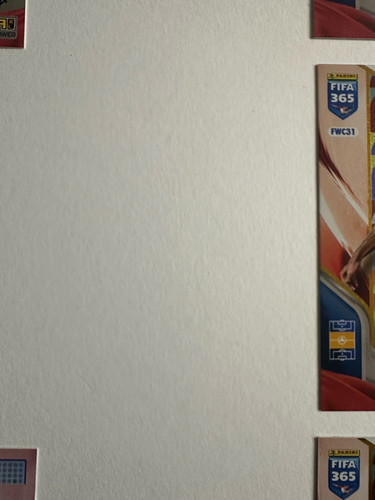 Adrenalyn XL fifa 365 numerate 335.jpg