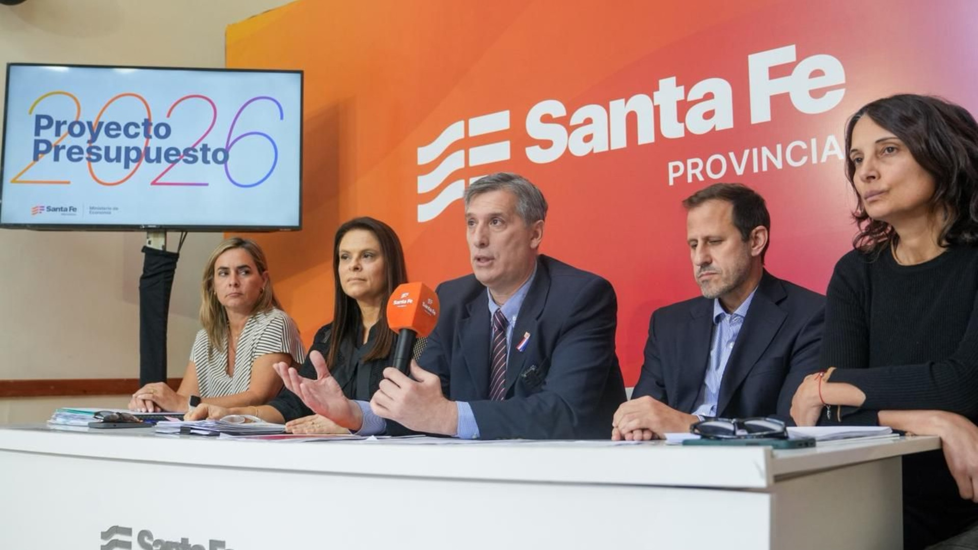 Equilibrio fiscal y foco en seguridad, educación, salud e infraestructura: los ejes del Presupuesto 2026
