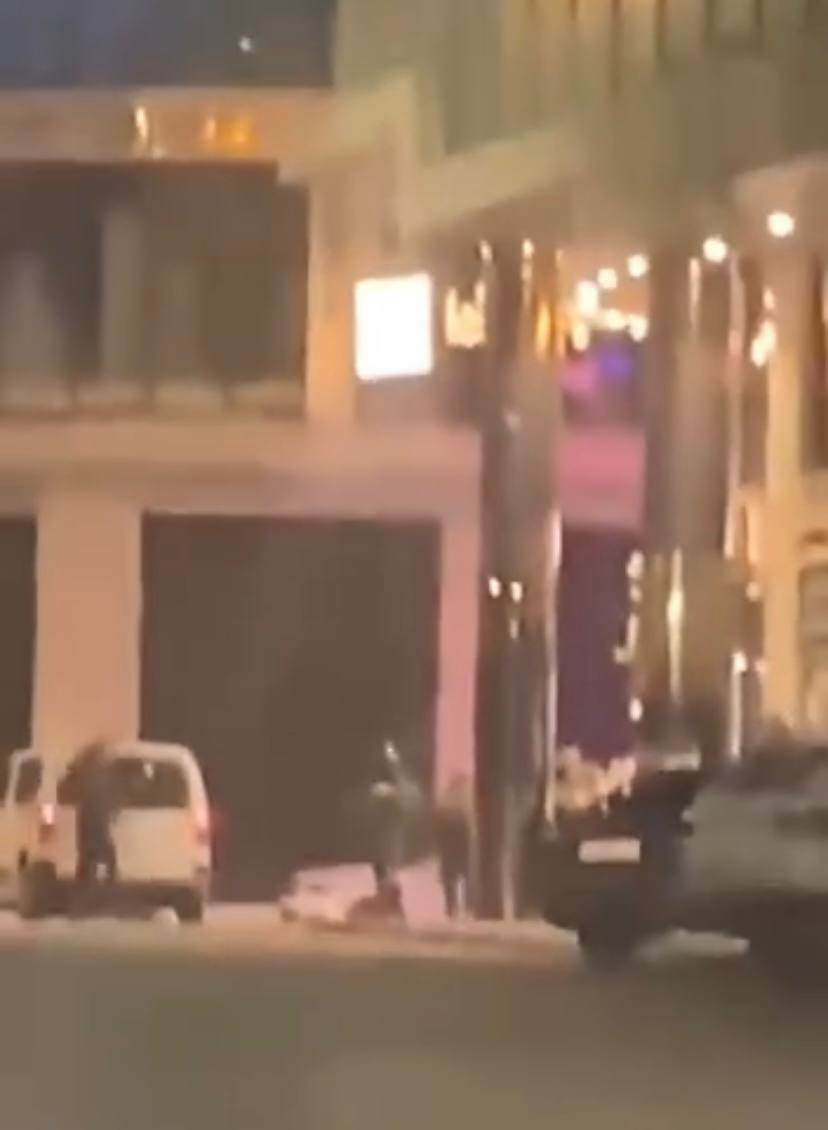 شنت قوات الاحتلال اقتحامات في عدة مناطق بالضفة خلال الساعة الماضية، طالت بلدة يعبد جنوب غرب جنين، برقا شرق رام الله، ومحيط السيتي سنتر في جنين، بالإضا...