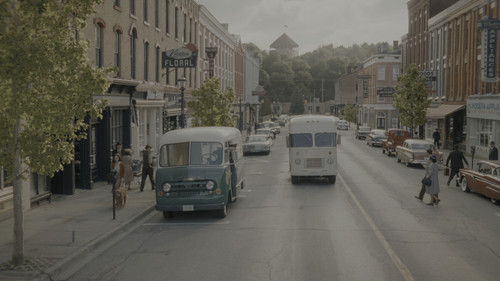 IT.Welcome.to.Derry.S01E01.The.Pilot.2160p.HMAX.WEB DL.CZ SK EN.DDP5.1.DoVi.HDR.H.265 NTb.mkv snapsh.jpg