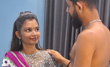 Shashi Wearing Saree UnRated Hot Short Film